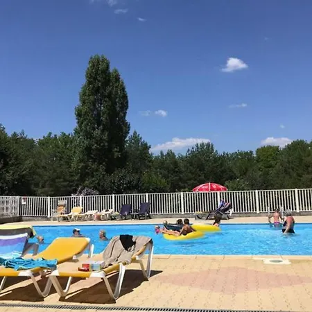 Camping Mobil-home 3 Avec Terrasse A - Api-1-52-517 *